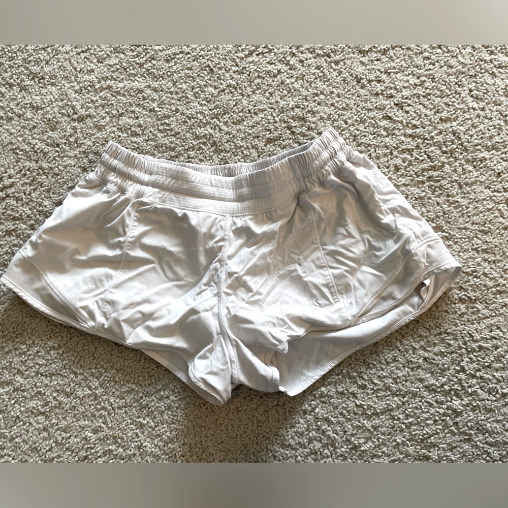 Lululemon white shorts size 4